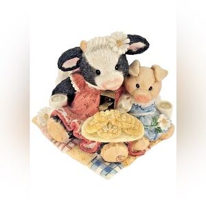 Vintage Mary Moo Moos "Cookies are for Sharing" Figurine, 1993, EUC